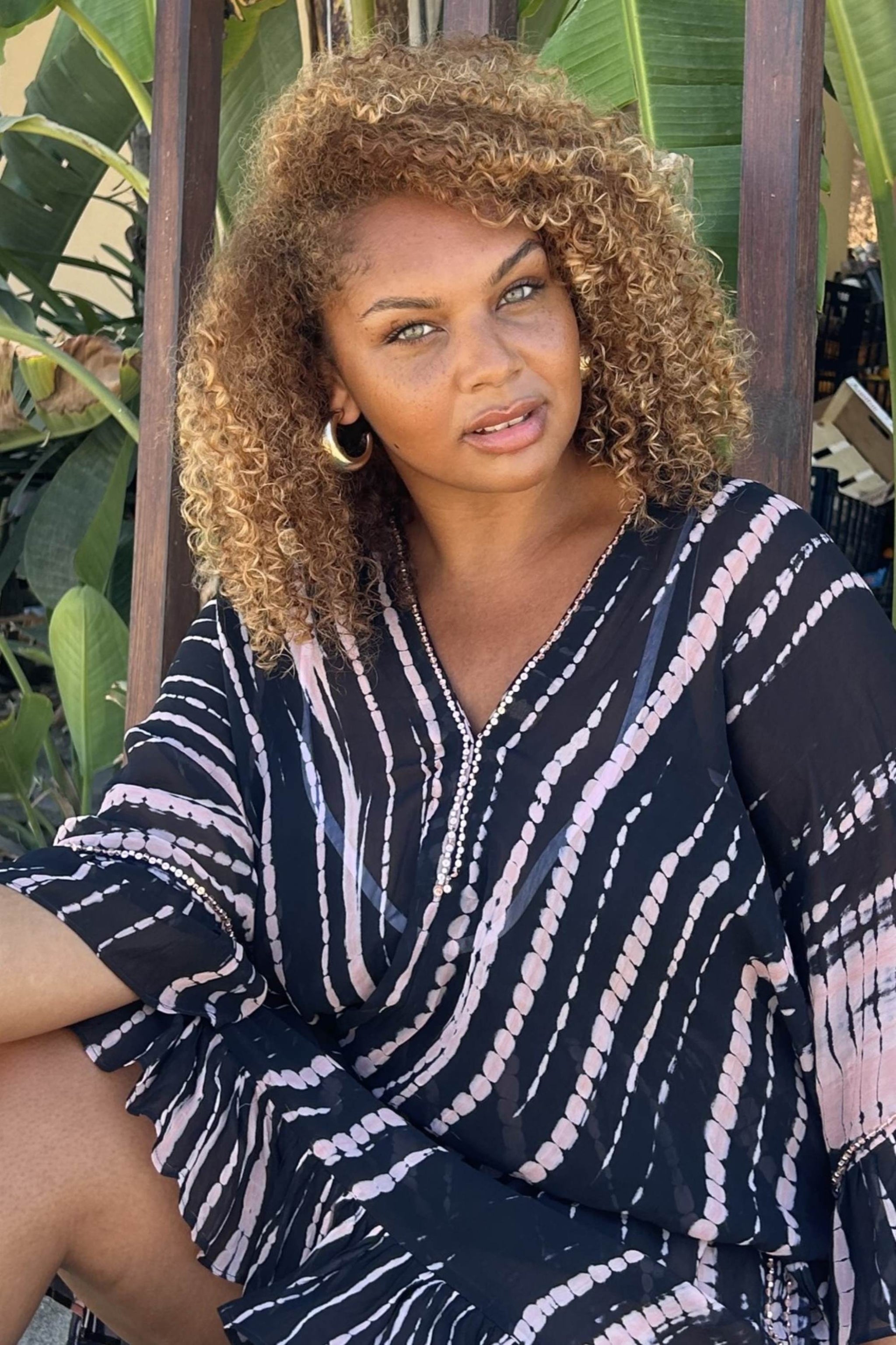 plus size black pink silk kaftan dress by Lindsey Brown plus size resort wear 